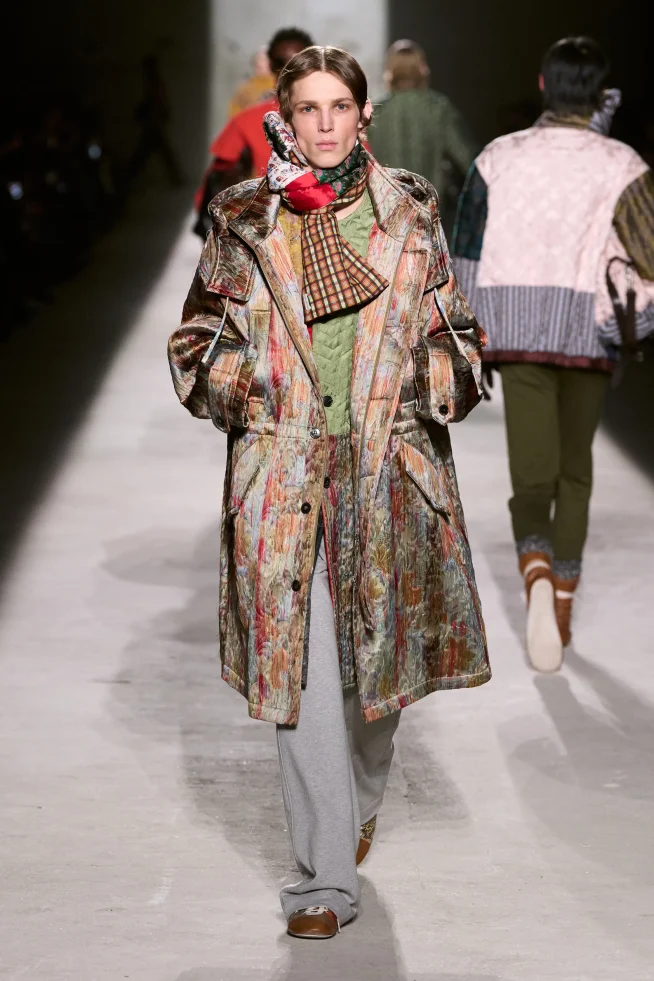 00050-dries-van-noten-fall-2026-menswear-credit-gorunway