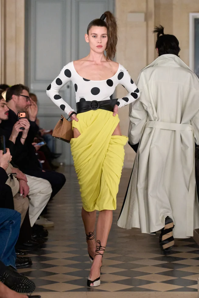 00056-jacquemus-fall-2026-ready-to-wear-credit-gorunway