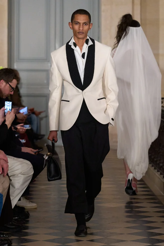 00065-jacquemus-fall-2026-ready-to-wear-credit-gorunway