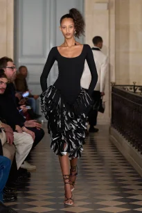 00067-jacquemus-fall-2026-ready-to-wear-credit-gorunway