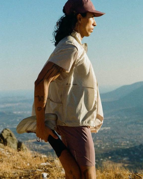 Adidas lança coleção de corrida em collab com a Hermanos Koumori e revela tênis Adizero e Ultraboost