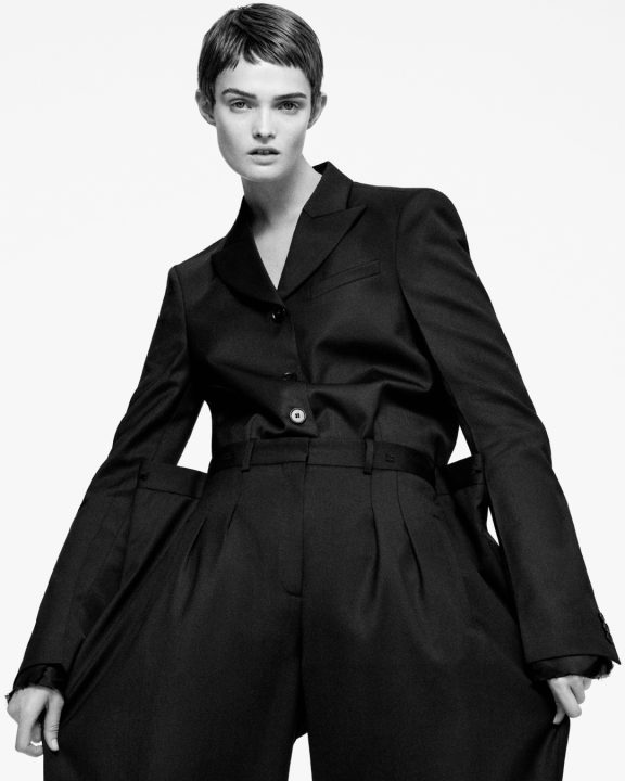 H&M Studio apresenta novas coleções para a temporada