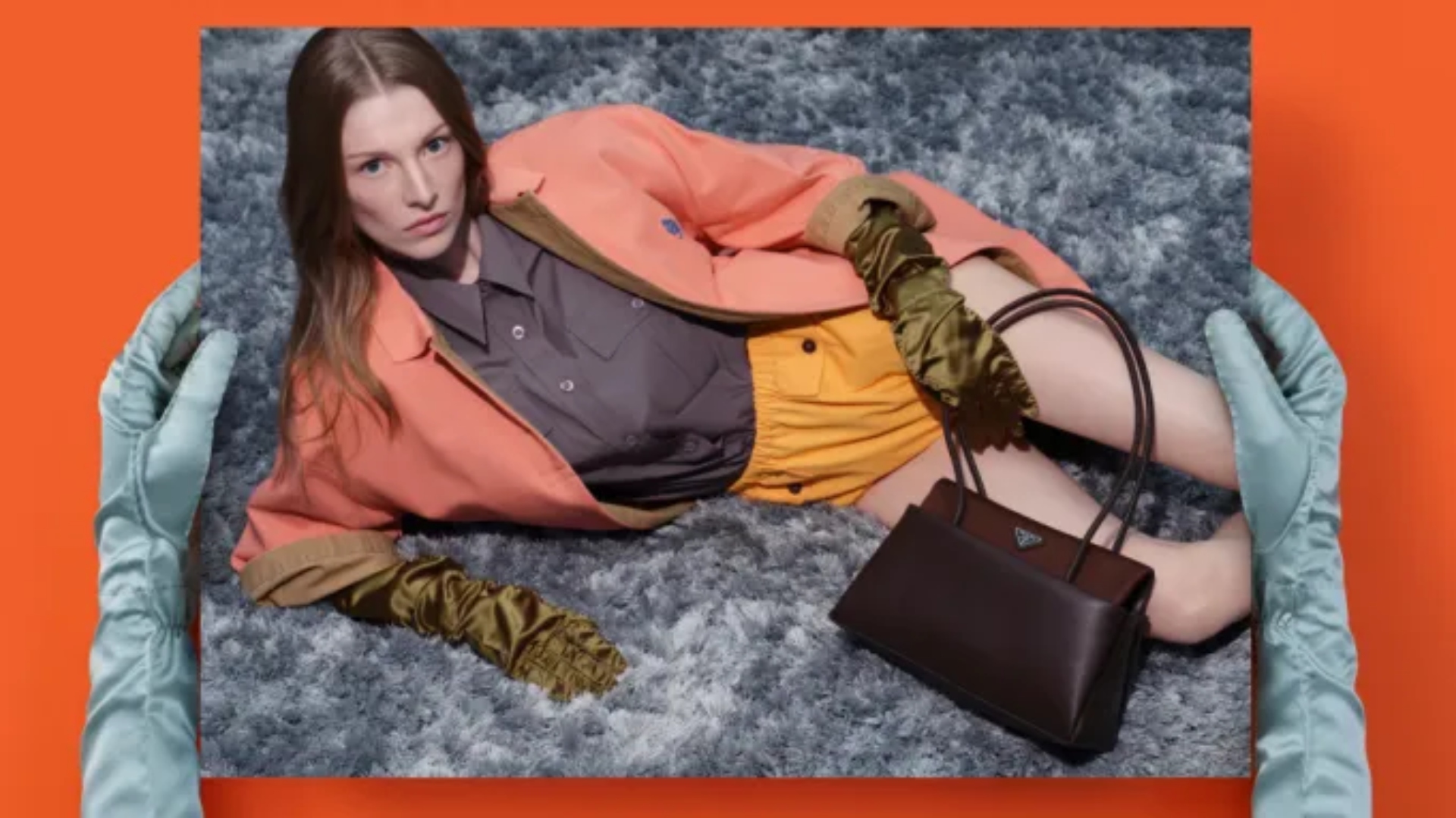 <h1><span style="font-weight: 400;">Prada lança campanha de primavera com Hunter Schafer, Damson Idris e mais; confira</span></h1>
<h2><span style="font-weight: 400;">A marca de luxo Prada lançou nesta quarta-feira, 7, sua mais nova campanha de primavera com um time estrelado sob direção de Miuccia</span></h2>
