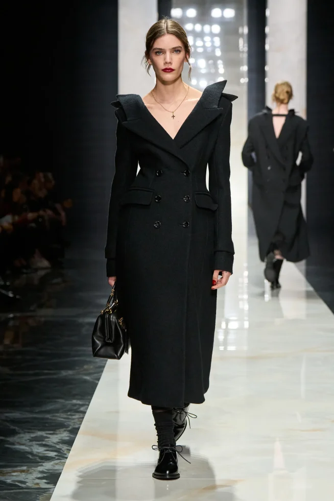 00002-dolce-and-gabbana-fall-2026-ready-to-wear-credit-gorunway