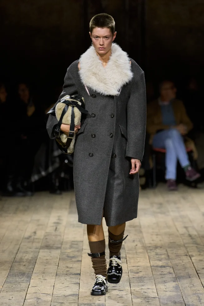 00003-simone-rocha-fall-2026-ready-to-wear-credit-gorunway
