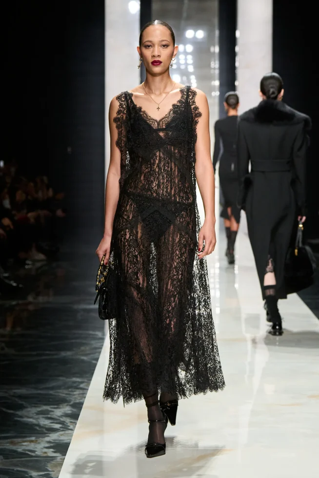 00008-dolce-and-gabbana-fall-2026-ready-to-wear-credit-gorunway