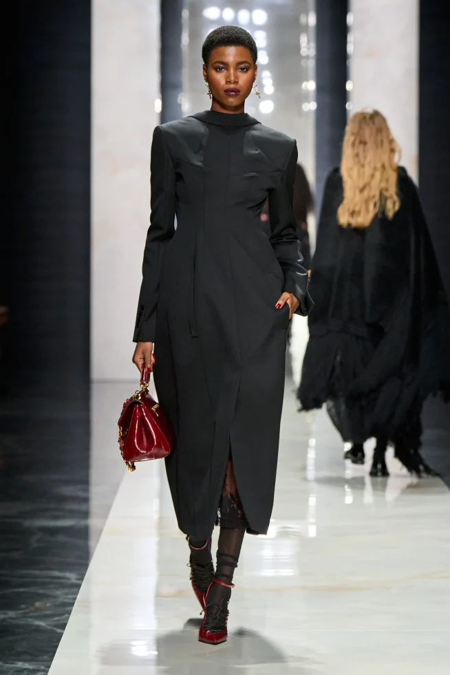 00018-dolce-and-gabbana-fall-2026-ready-to-wear-credit-gorunway