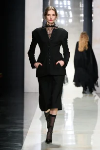 00019-dolce-and-gabbana-fall-2026-ready-to-wear-credit-gorunway