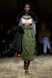 00019-simone-rocha-fall-2026-ready-to-wear-credit-gorunway