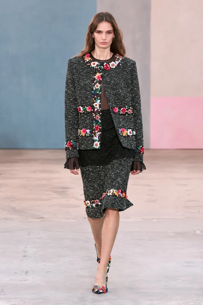 00020-carolina-herrera-fall-2026-ready-to-wear-credit-gorunway