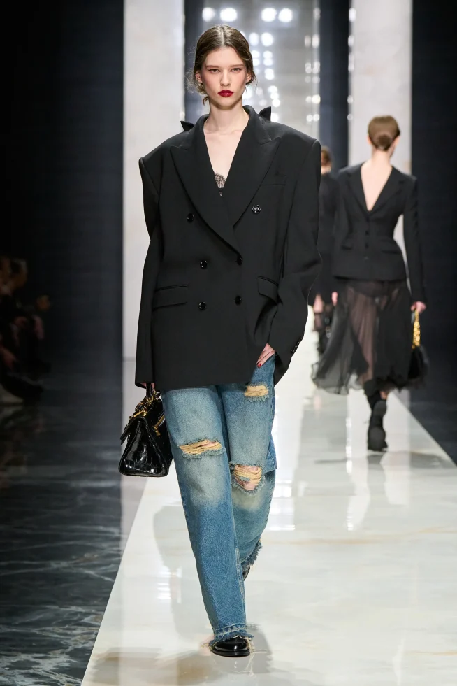 00021-dolce-and-gabbana-fall-2026-ready-to-wear-credit-gorunway