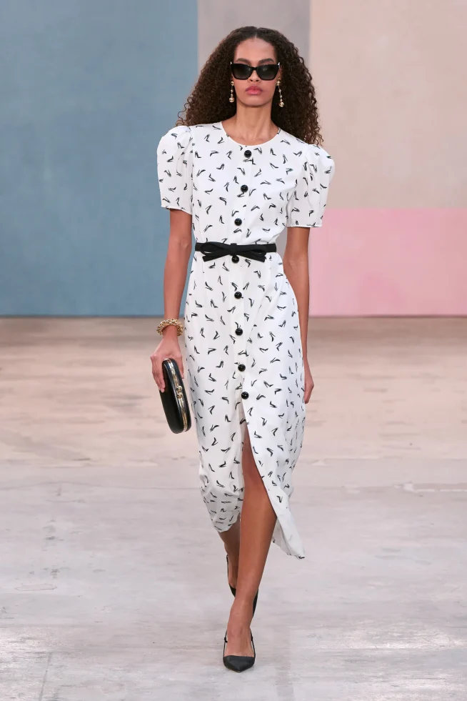 00023-carolina-herrera-fall-2026-ready-to-wear-credit-gorunway