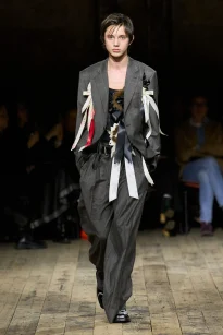 00028-simone-rocha-fall-2026-ready-to-wear-credit-gorunway