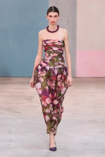 00030-carolina-herrera-fall-2026-ready-to-wear-credit-gorunway