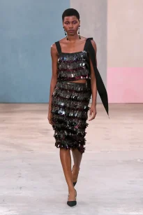 00032-carolina-herrera-fall-2026-ready-to-wear-credit-gorunway