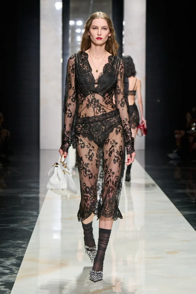 00037-dolce-and-gabbana-fall-2026-ready-to-wear-credit-gorunway