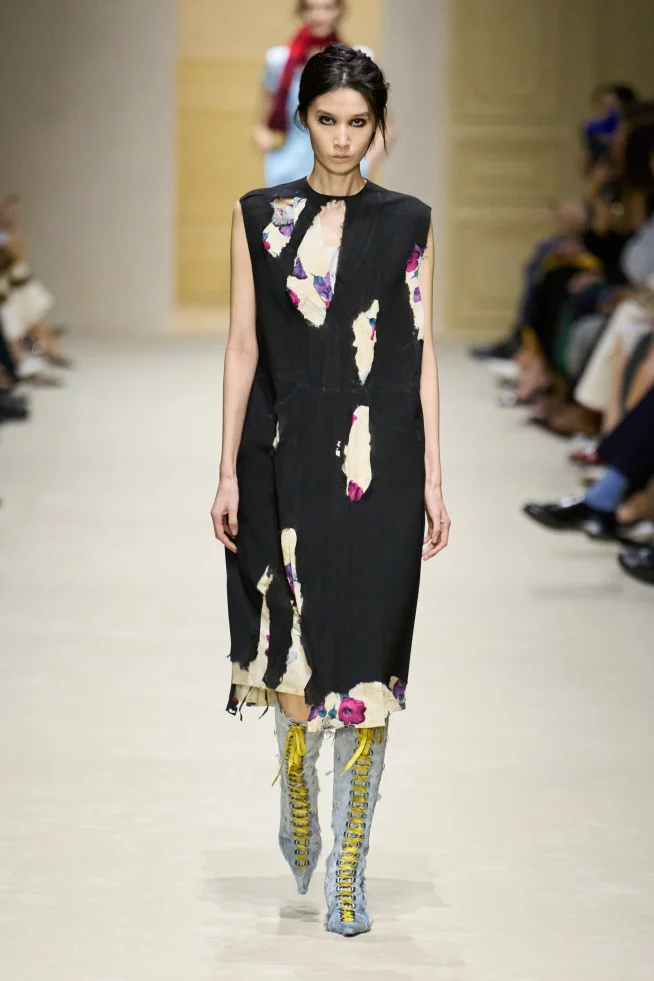 00042-prada-fall-2026-ready-to-wear-credit-gorunway