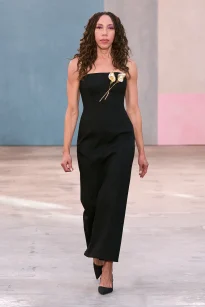 00043-carolina-herrera-fall-2026-ready-to-wear-credit-gorunway