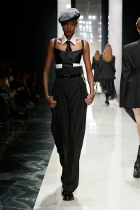 00049-dolce-and-gabbana-fall-2026-ready-to-wear-credit-gorunway