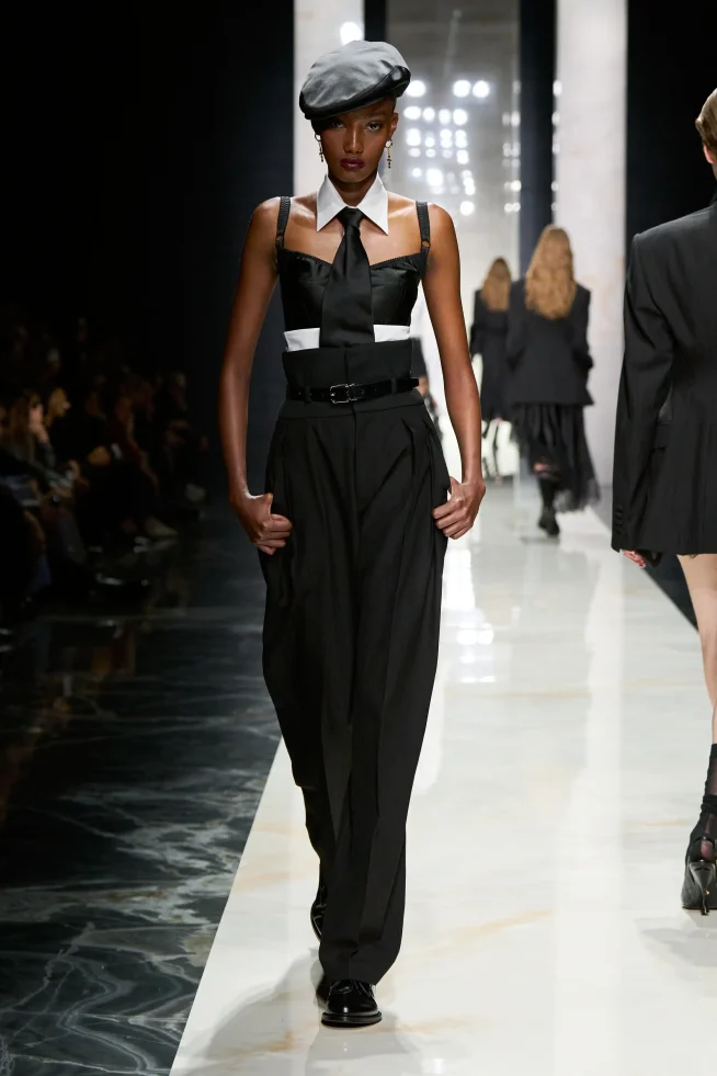 00049-dolce-and-gabbana-fall-2026-ready-to-wear-credit-gorunway