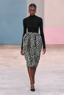 00053-carolina-herrera-fall-2026-ready-to-wear-credit-gorunway