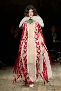 00054-simone-rocha-fall-2026-ready-to-wear-credit-gorunway