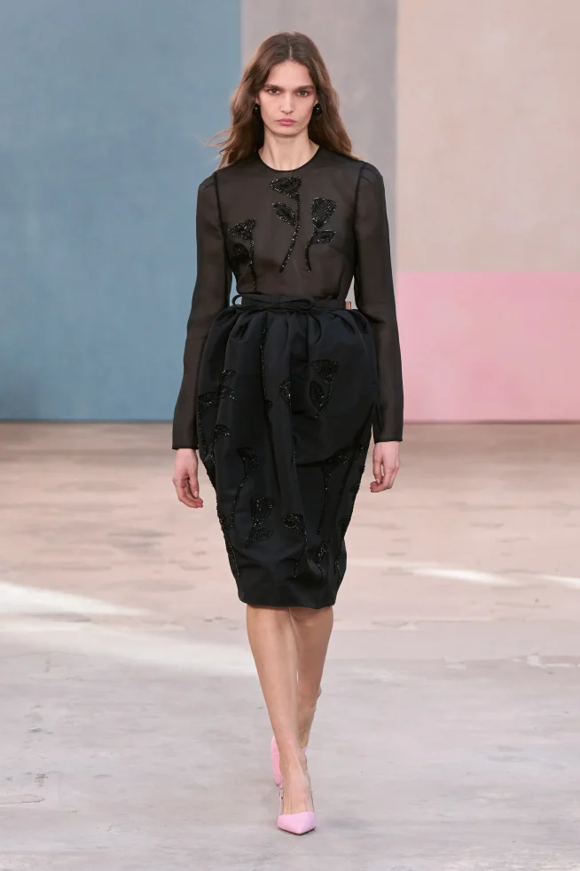 00056-carolina-herrera-fall-2026-ready-to-wear-credit-gorunway