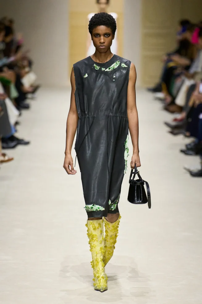 00056-prada-fall-2026-ready-to-wear-credit-gorunway