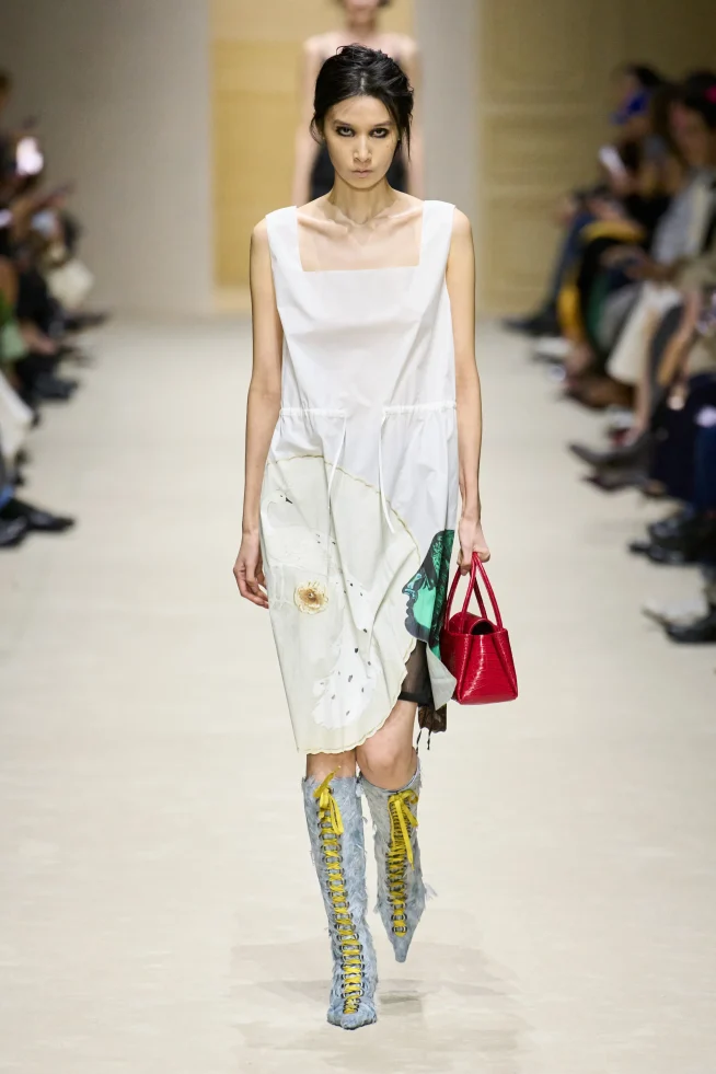 00057-prada-fall-2026-ready-to-wear-credit-gorunway