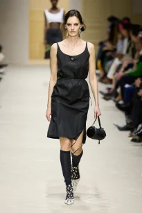 00058-prada-fall-2026-ready-to-wear-credit-gorunway