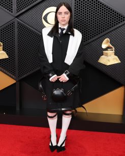 Veja os looks que se destacaram durante a premiação do Grammy 2026