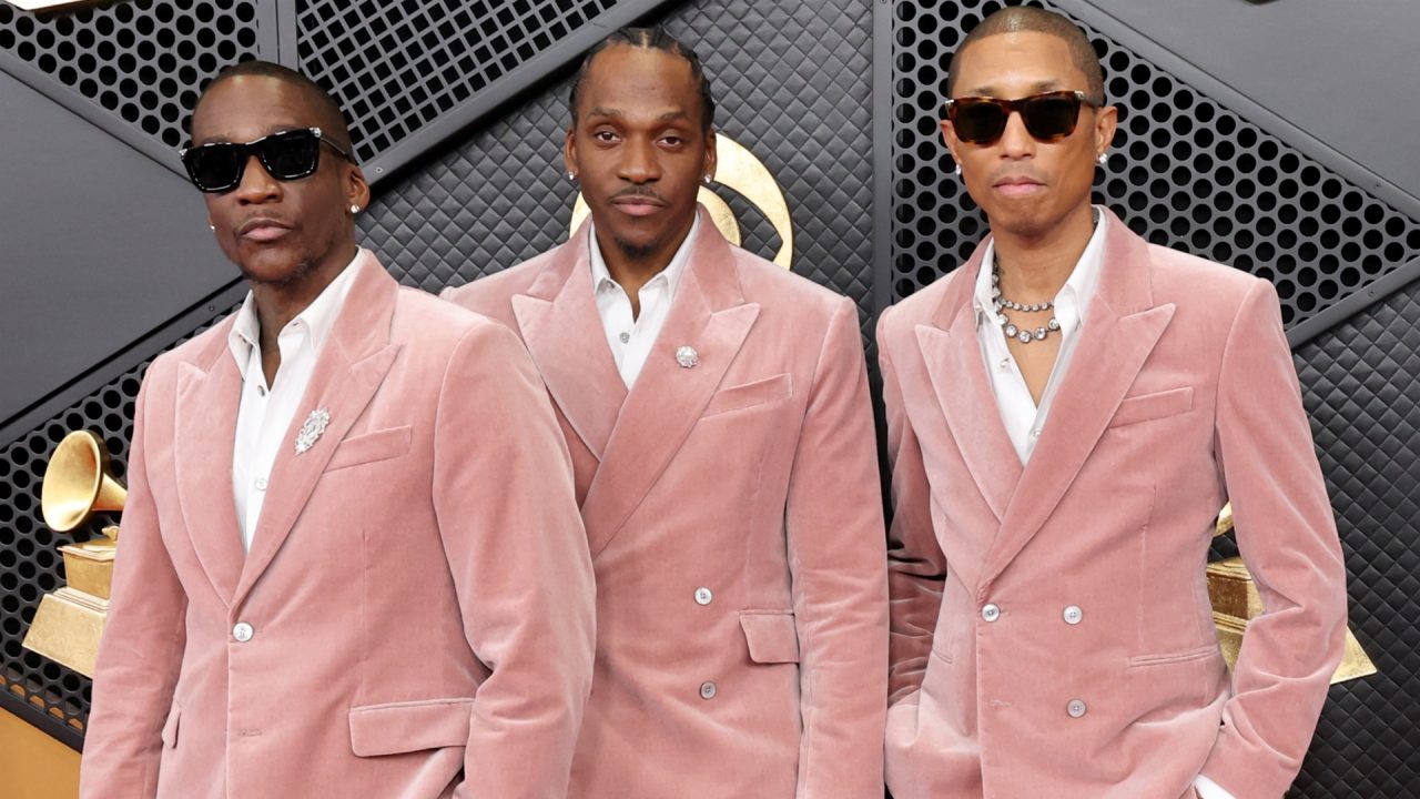 Veja os looks que se destacaram durante a premiação do Grammy 2026