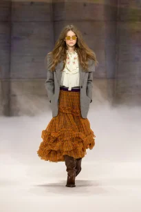 00002-chloe-fall-2026-ready-to-wear-credit-brand
