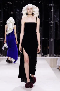 00002-givenchy-fall-2026-ready-to-wear-credit-brand