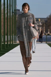 00004-christian-dior-fall-2026-ready-to-wear-credit-gorunway