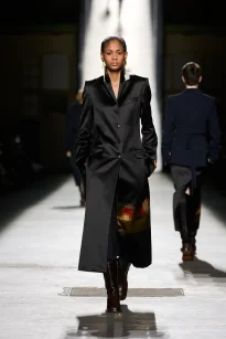 00004-dries-van-noten-fall-2026-ready-to-wear-credit-gorunway