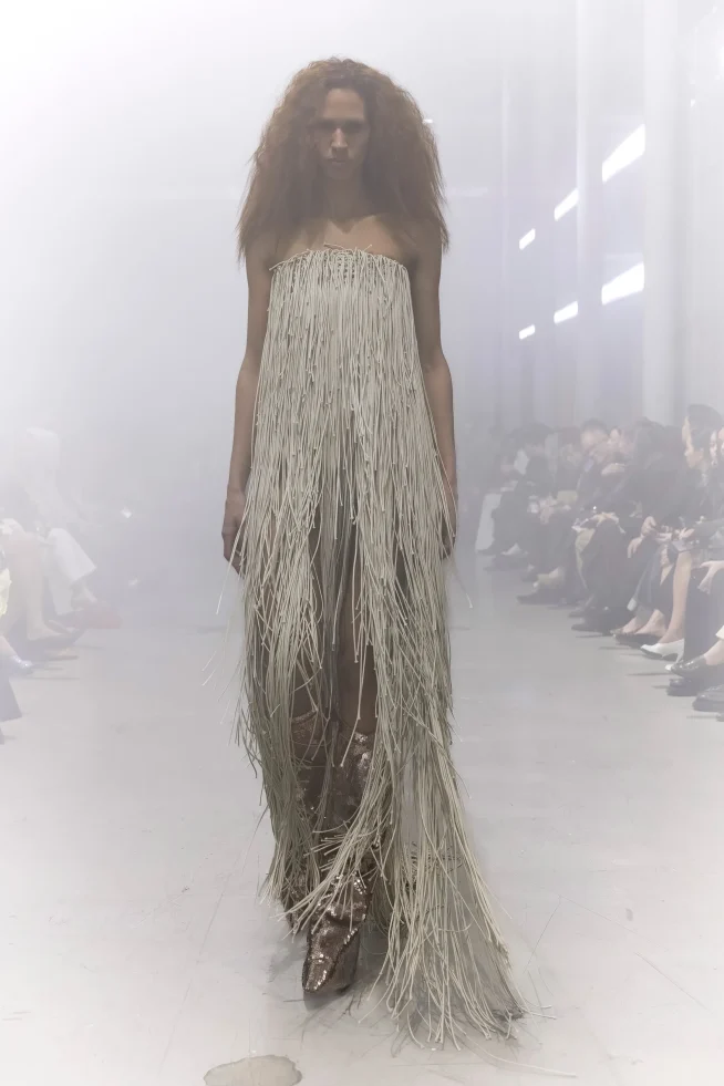 00004-rick-owens-fall-2026-ready-to-wear-credit-brand