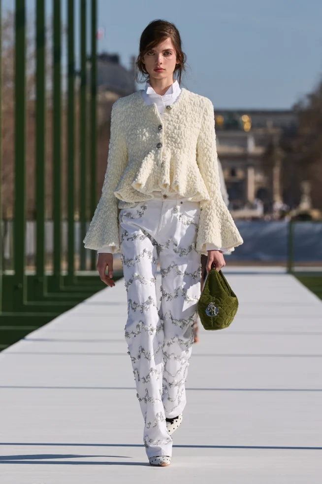00006-christian-dior-fall-2026-ready-to-wear-credit-gorunway