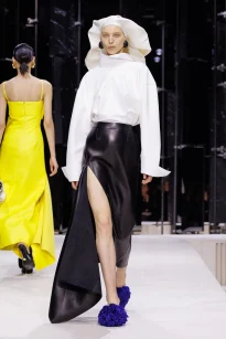 00006-givenchy-fall-2026-ready-to-wear-credit-brand