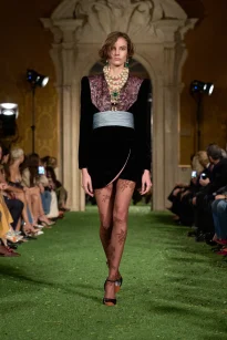 00006-valentino-fall-2026-ready-to-wear-credit-gorunway