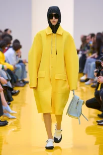 00007-loewe-fall-2026-ready-to-wear-credit-gorunway