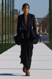 00011-christian-dior-fall-2026-ready-to-wear-credit-gorunway
