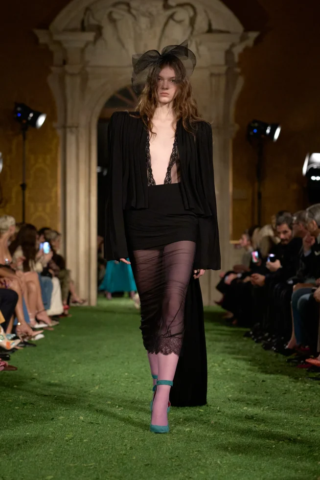 00011-valentino-fall-2026-ready-to-wear-credit-gorunway