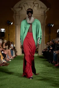 00012-valentino-fall-2026-ready-to-wear-credit-gorunway