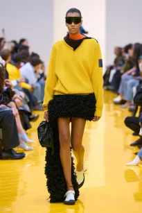 00013-loewe-fall-2026-ready-to-wear-credit-gorunway