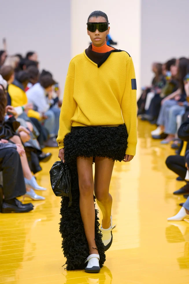 00013-loewe-fall-2026-ready-to-wear-credit-gorunway