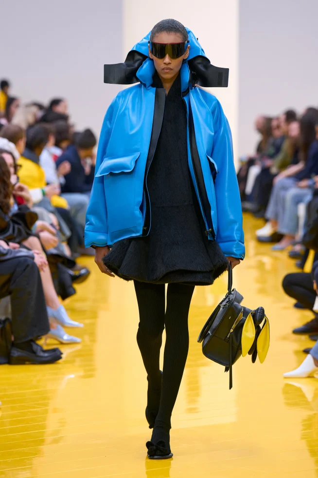 00014-loewe-fall-2026-ready-to-wear-credit-gorunway