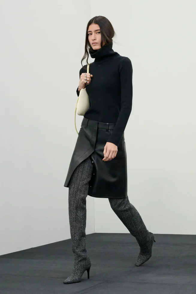 00016-courreges-fall-2026-ready-to-wear-credit-brand