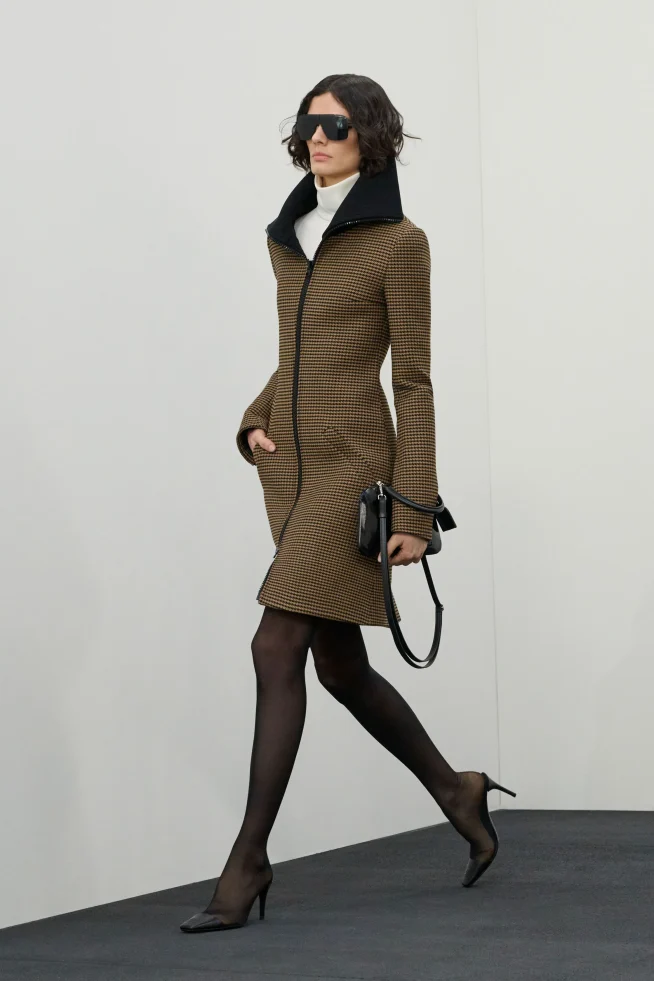 00017-courreges-fall-2026-ready-to-wear-credit-brand