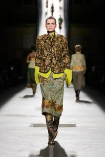 00018-dries-van-noten-fall-2026-ready-to-wear-credit-gorunway